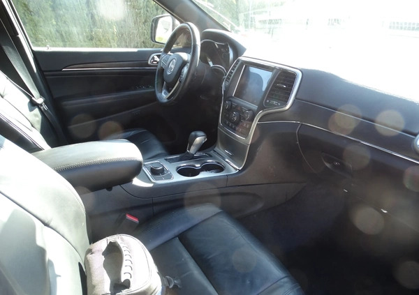 Jeep Grand Cherokee cena 75900 przebieg: 102000, rok produkcji 2018 z Białystok małe 379